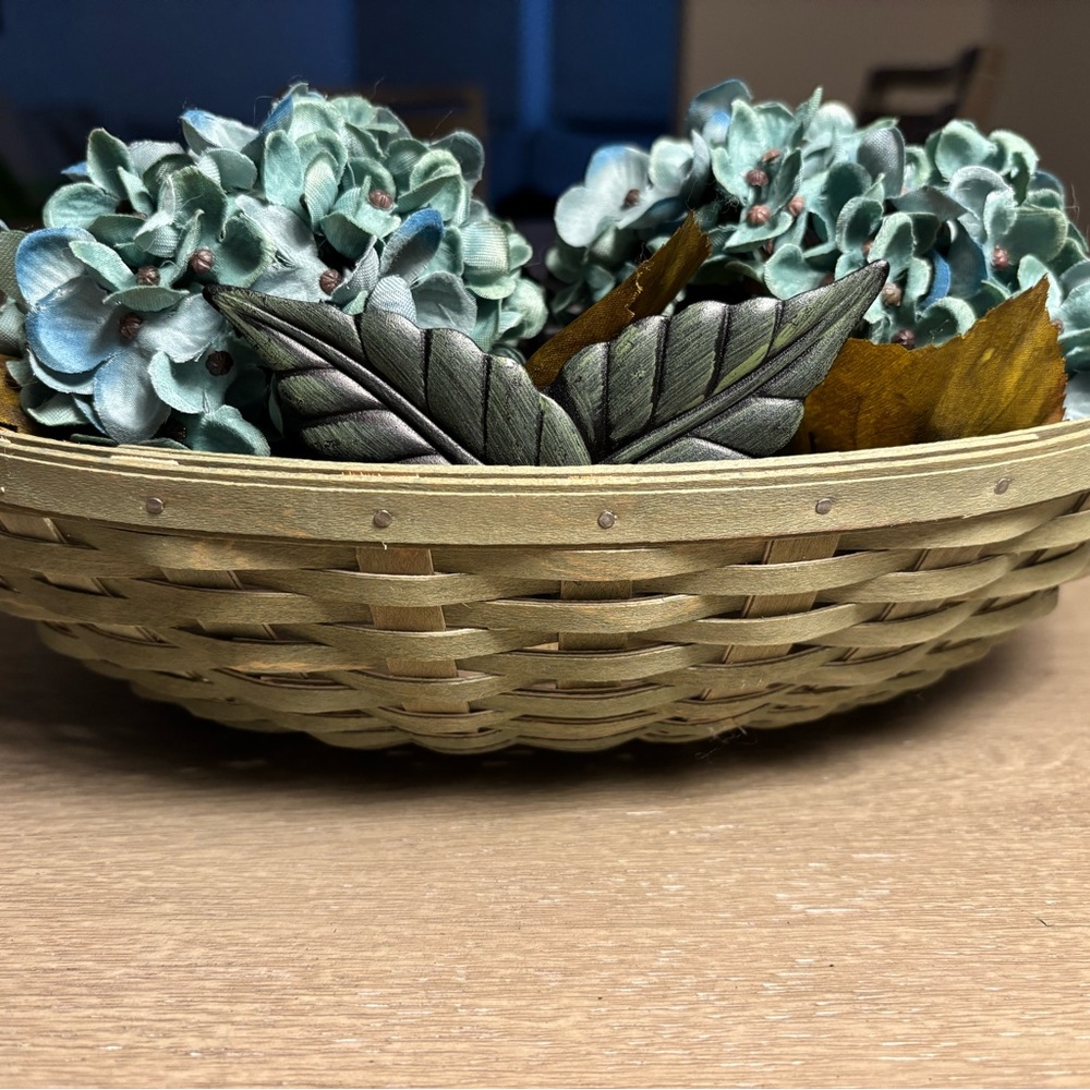 A Longaberger 2010 Oval Sage Green Color, with Teal color silk Hydranges. - Picture 2 of 16